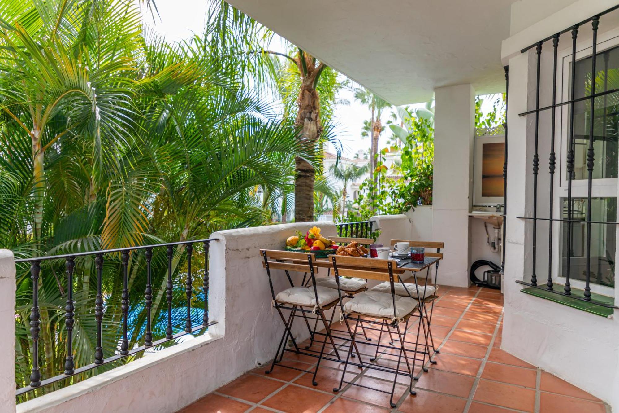 Ab Properties - Design Penthouse Marbella - Puerto Banus - Golden Mile - Pool And Tropical Garden View Buitenkant foto